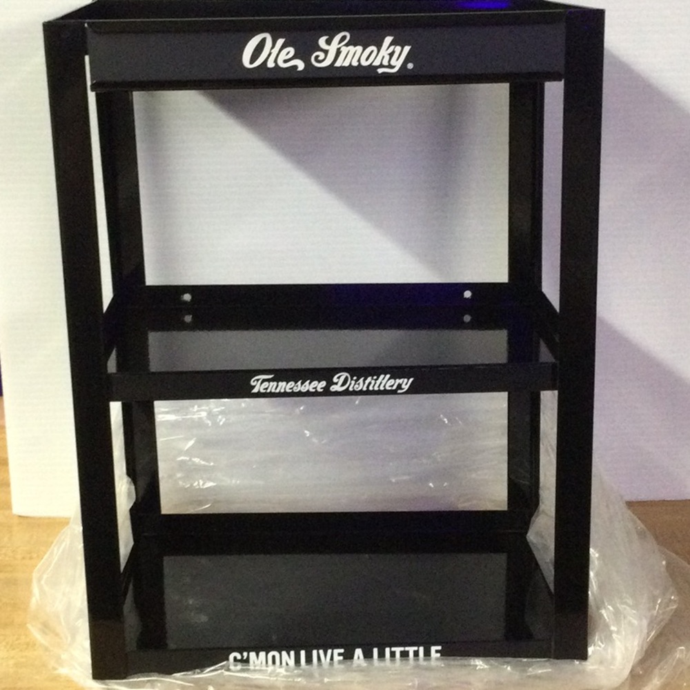 New Ole Smoky Bar display